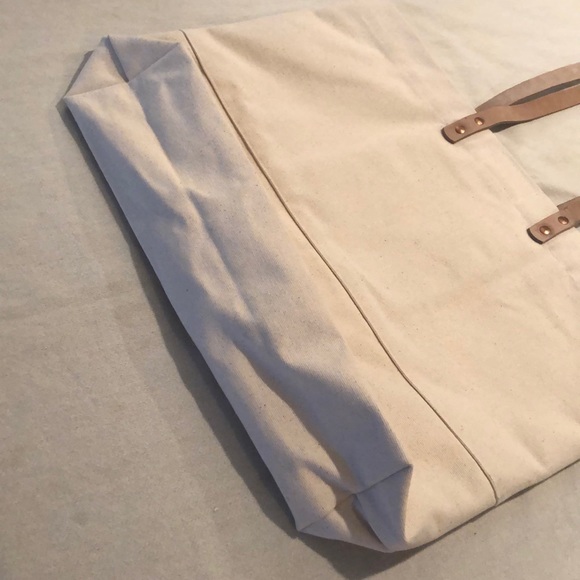 Olive and Poppy tote bag Appellation EXCELLENT!! - Picture 4 of 8